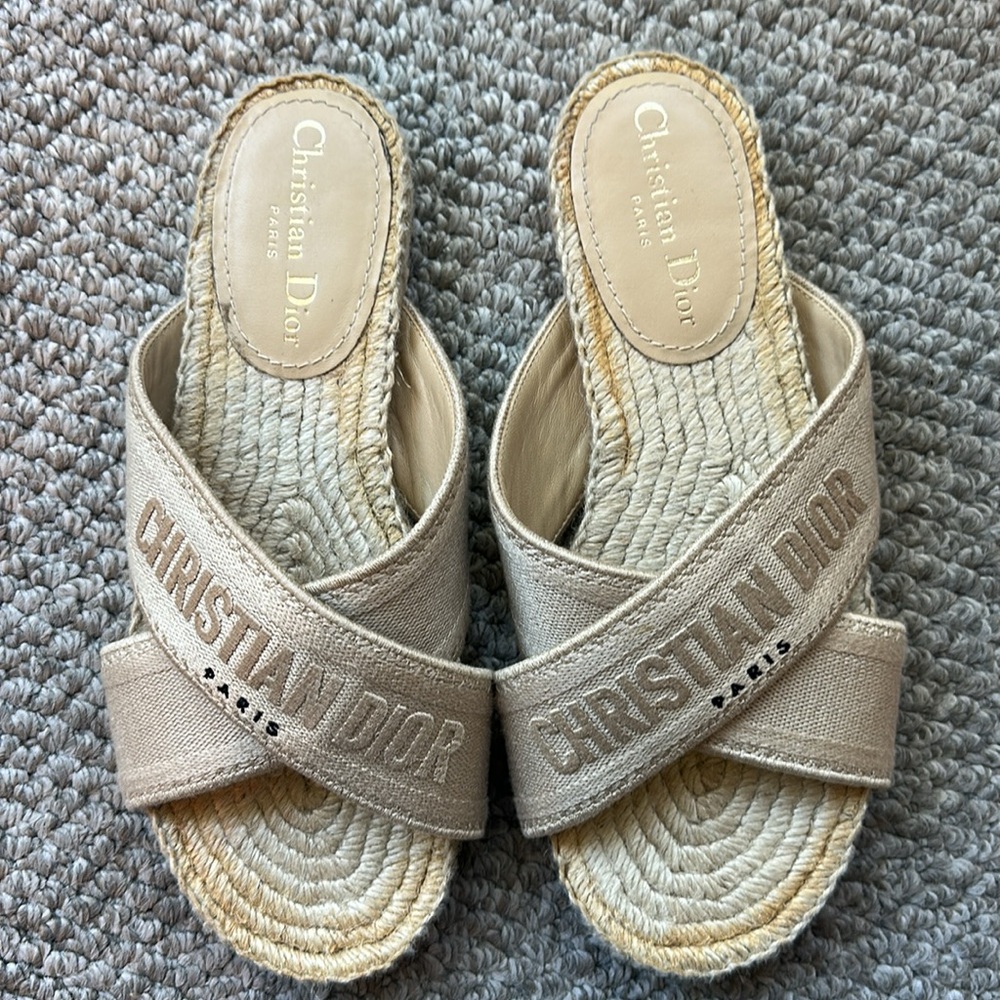 Brand New Dior Beige Granville Criss Cross Espadrille Sandals 37.5. - Picture 4 of 7